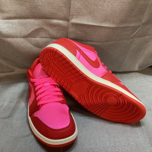 FB9893-600 Nike Air Jordan 1 Low SE Pink Blast Chile Red Sail (Women's) - Picture 7 of 12